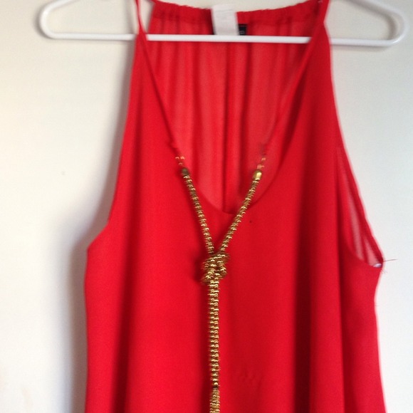 Red top🎀SOLD🎀 - Picture 4 of 4