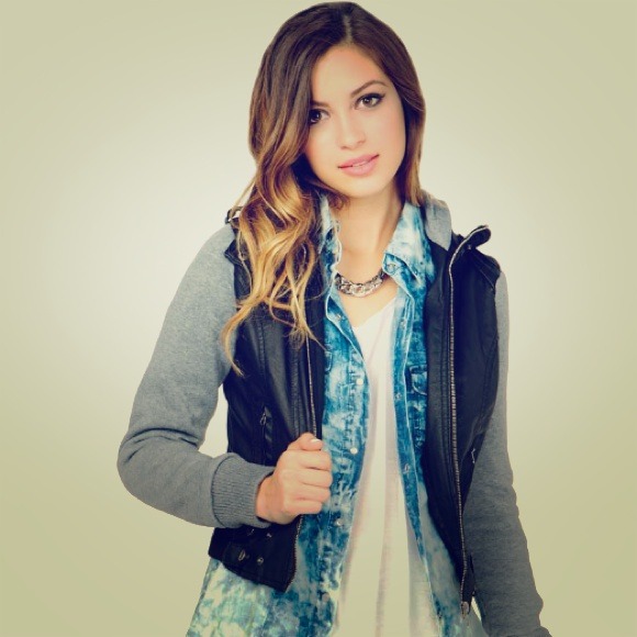Grey/black bomber jacket