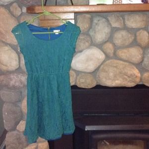 X-small Green lace dress