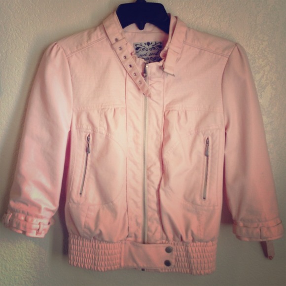 wet seal Jackets & Blazers - 🚫SOLD🚫Pink wet seal jacket 💕 size M