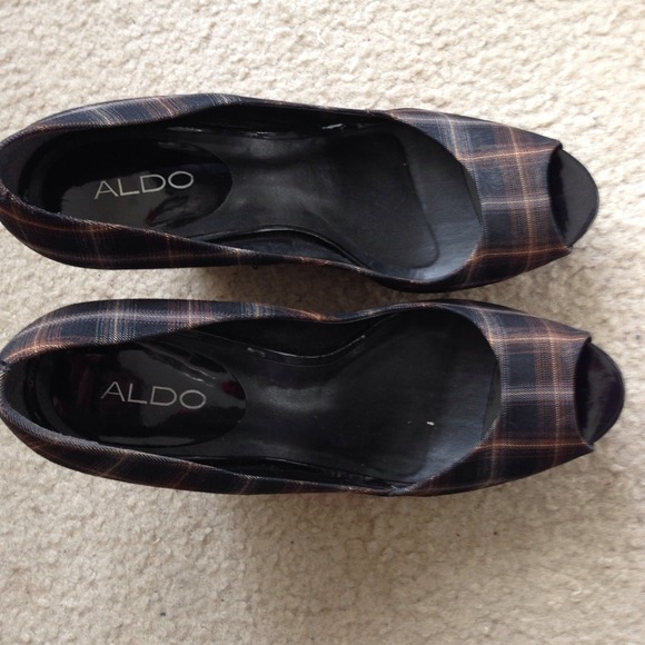 Aldo tartan wedges