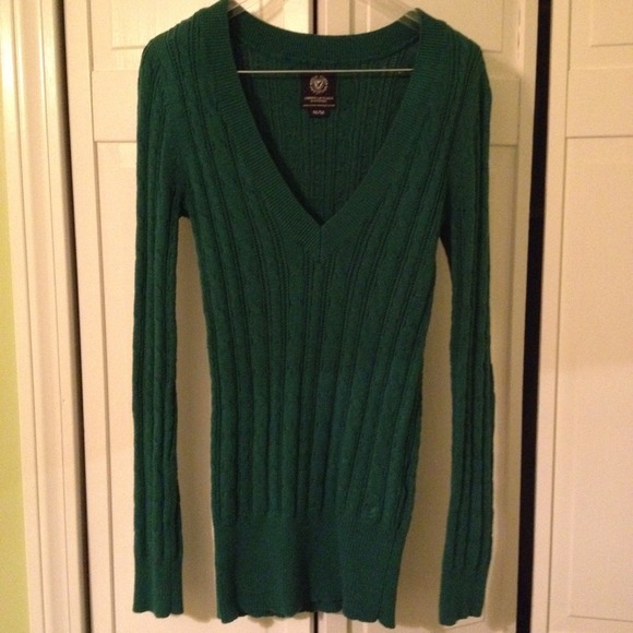 AE Cable Knit Sweater