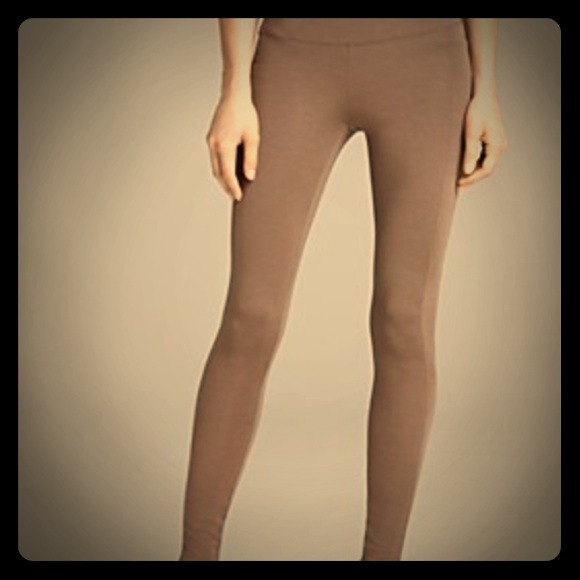 🚫BUNDLED🚫 Yummie Tummie Neutral Suede Leggings