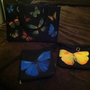 Large bag with two purses