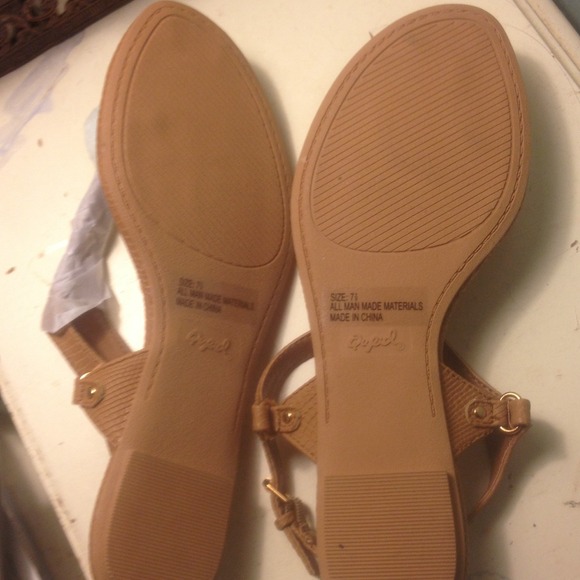 Sandals - Picture 2 of 3
