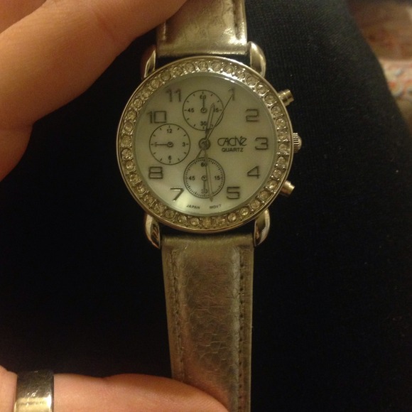 caché watch