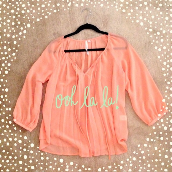 💋SOLD!!💋 Peach chiffon blouse