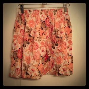 BRANDY MELVILLE pink and white floral skirt