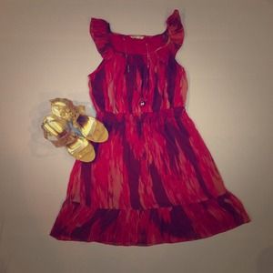 ⭐⭐👠host pick Girly Girl 4/27❤