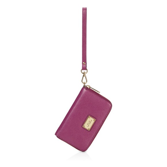 MICHAEL Michael Kors Essential Zip Wallet iPhone5 - Picture 4 of 4