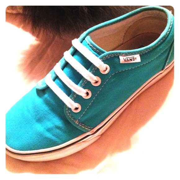 royal blue vans