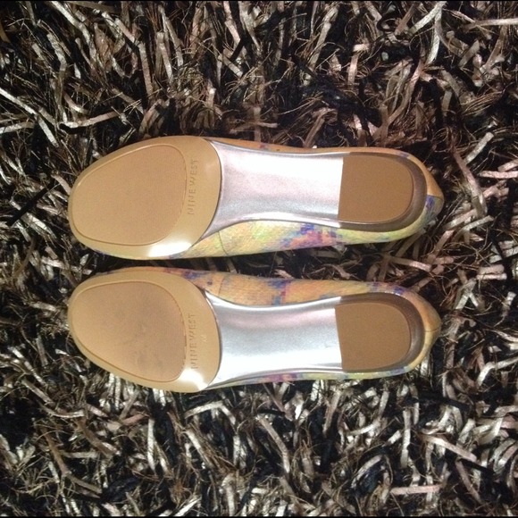 🚫SOLD🚫Nine West Multi Color Flats! - Picture 4 of 4