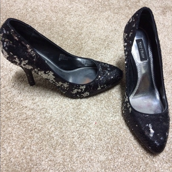 ⛔️SOLD IN BUNDLE⛔️ WHBM heels red&black Sz 8