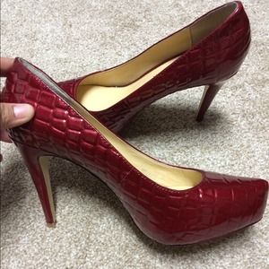 Gianni Bini shoes size 8! Gorgeous