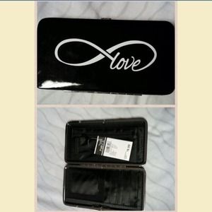 New with tags: rue 21 wallet