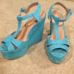 ✂️ Teal wedges
