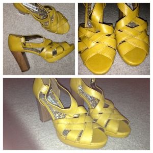 Yellow strappy sandal
