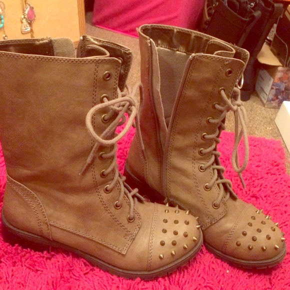 Studded Light Brown Combats