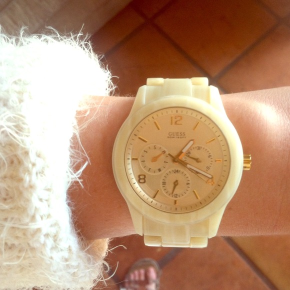 Guess boyfriend watch