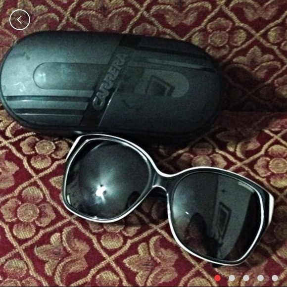 2⃣ pairs of authentic Carrera sunglasses