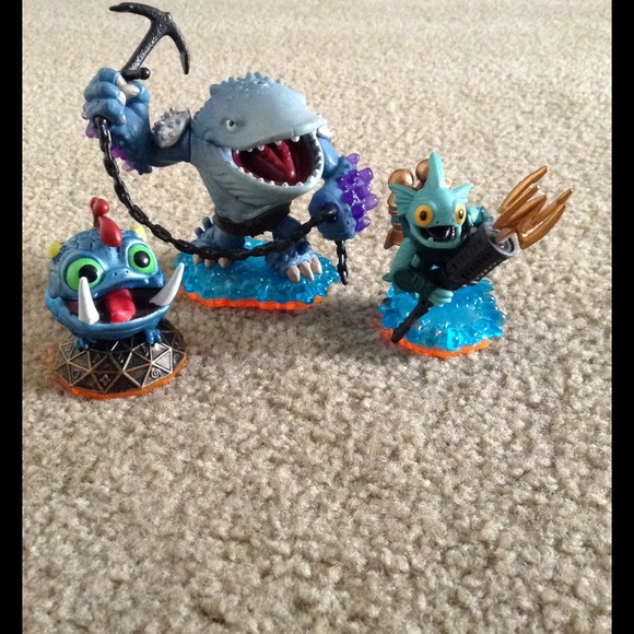 SOLD!! Skylanders: Thumpback, Gill grunt & Wreckin