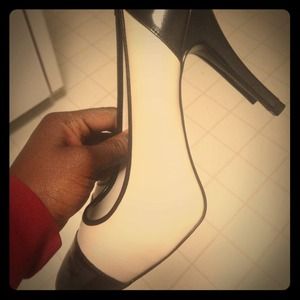 Brand New! Black and White Pumps!