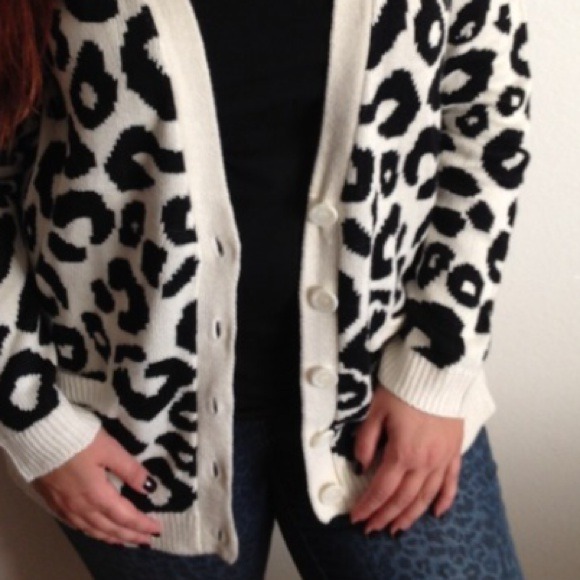 🚫SOLD🚫 XL sweater cardigan