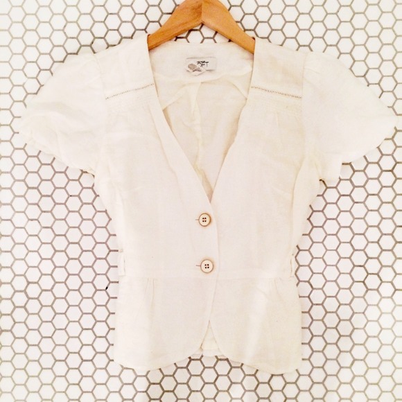 :: SOLD IN BUNDLE :: LOFT Ivory Puff Sleeve Jacket