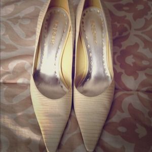 Bcbg stilleto shoes great condition