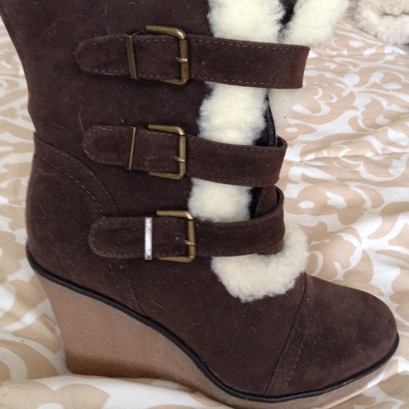 Fall/winter boots - Picture 3 of 4