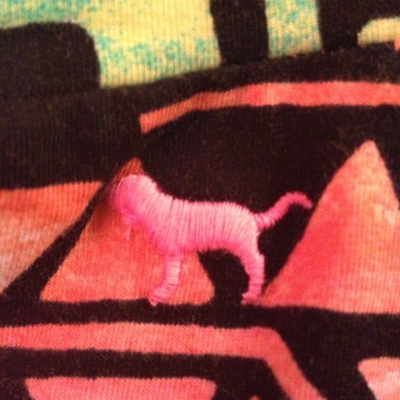 🚨SOLD IN BUNDLE🚨Multicolored skirt from pink💓 - Picture 4 of 4