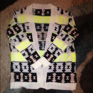 Sweaters - 💢TRENDING💢 TRIBAL SWEATER❤️ Sweaters - 💢TRENDING💢 TRIBAL SWEATER❤️
