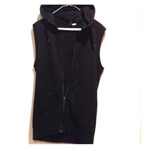 Black Sleeveless | Zip up hoodie