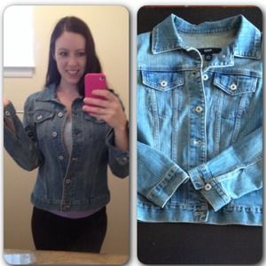 Stunning GAP Denim Blue Jean Jacket S