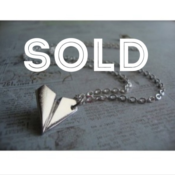 🚫SOLD🚫 Paper airplane necklace
