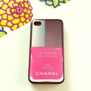 Le Vernis iPhone 4S case