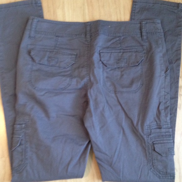 ❌SOLD❌Gray Cargo Skinnies - Picture 4 of 4