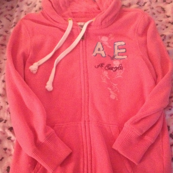 🚫HOLD🚫 American Eagle hoodie 3/4 sleeves