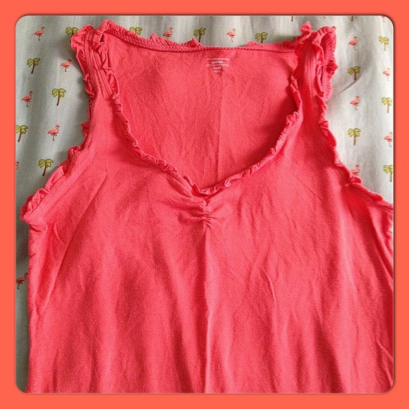 🌺Coral Ruffly Tank🌺 - Picture 3 of 3