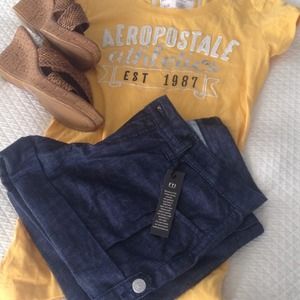 NWT Aeropostale tee - large; yellow