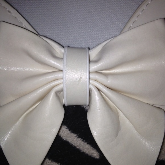 💥SOLD IN A BUNDLE 💥 - Picture 2 of 4