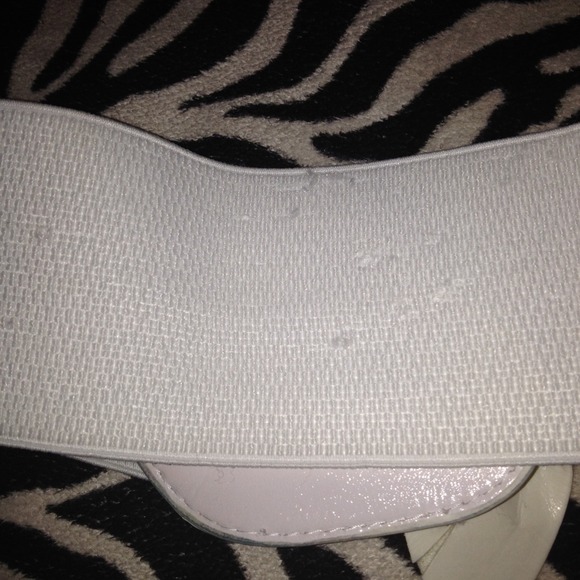 💥SOLD IN A BUNDLE 💥 - Picture 3 of 4