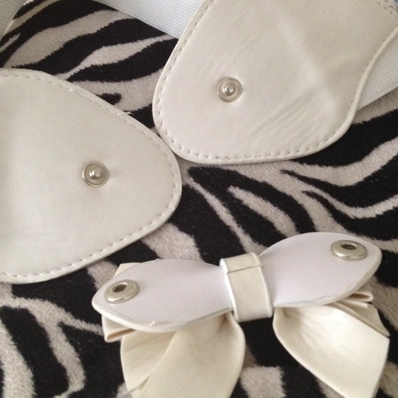 💥SOLD IN A BUNDLE 💥 - Picture 4 of 4