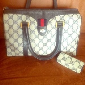 Vintage Gucci Speedy Doctor handbag +