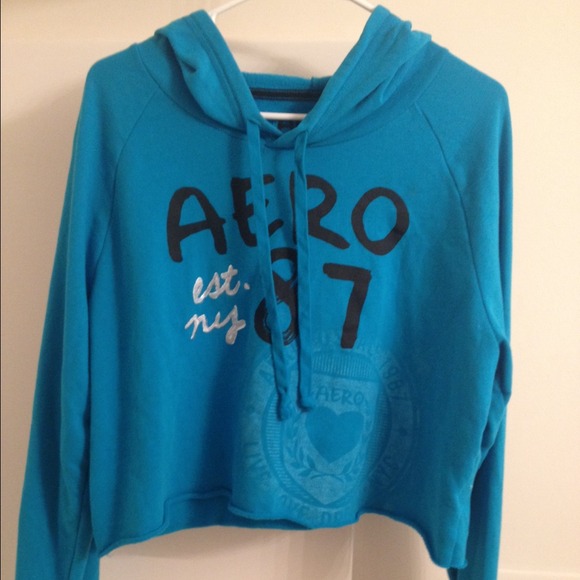 Aeropostale cropped hoodie