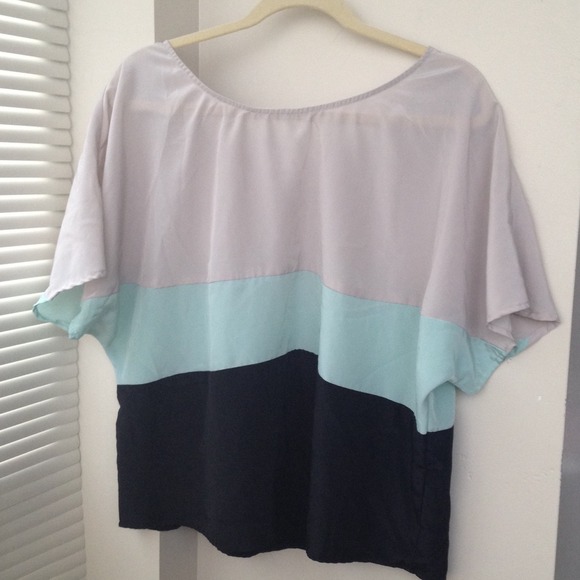 Tri tone Color block blouse