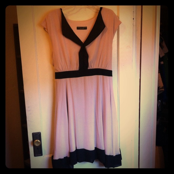 *SOLD IN BUNDLE Dorothy Perkins light mauve dress