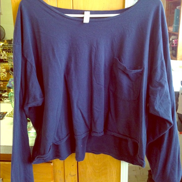 American Apparel Navy blue long sleeve crop top
