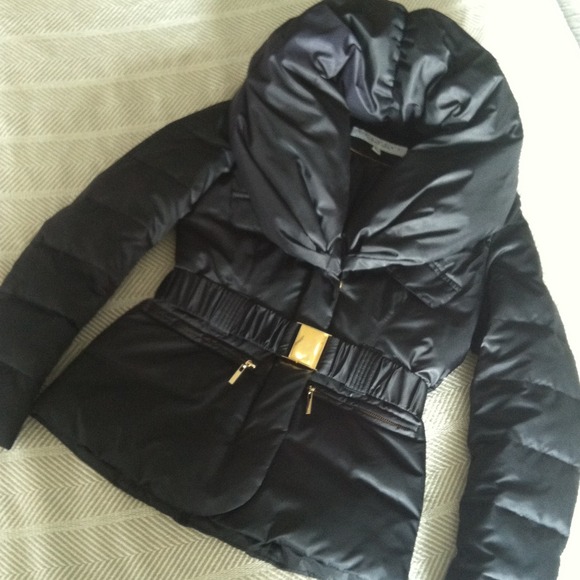 SOLD IN BUNDLE!  LAUNDRY by Shelli  Segal jacket