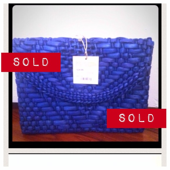 ***SOLD***Cobalt blue straw clutch